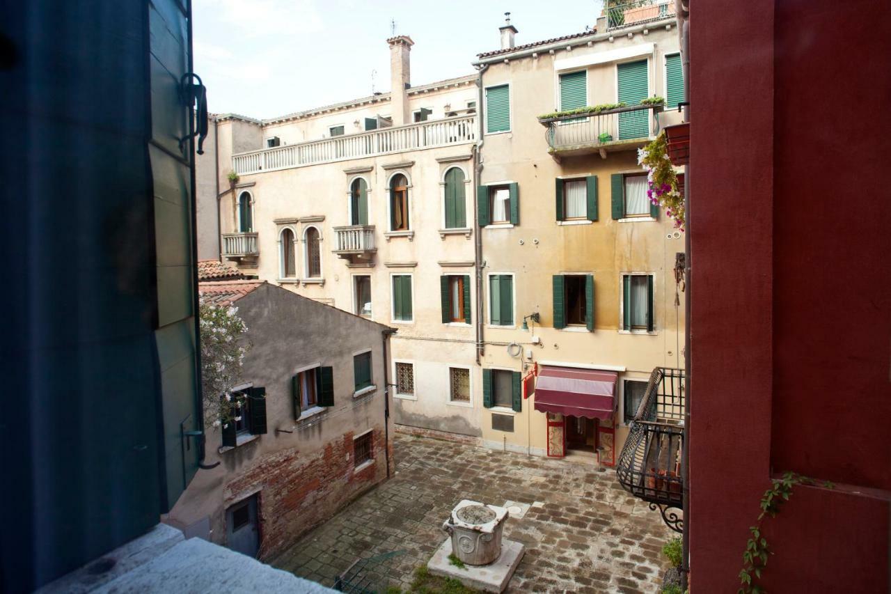 Apartament Al Mezzanino, Palazzo Torniello Wenecja Zewnętrze zdjęcie