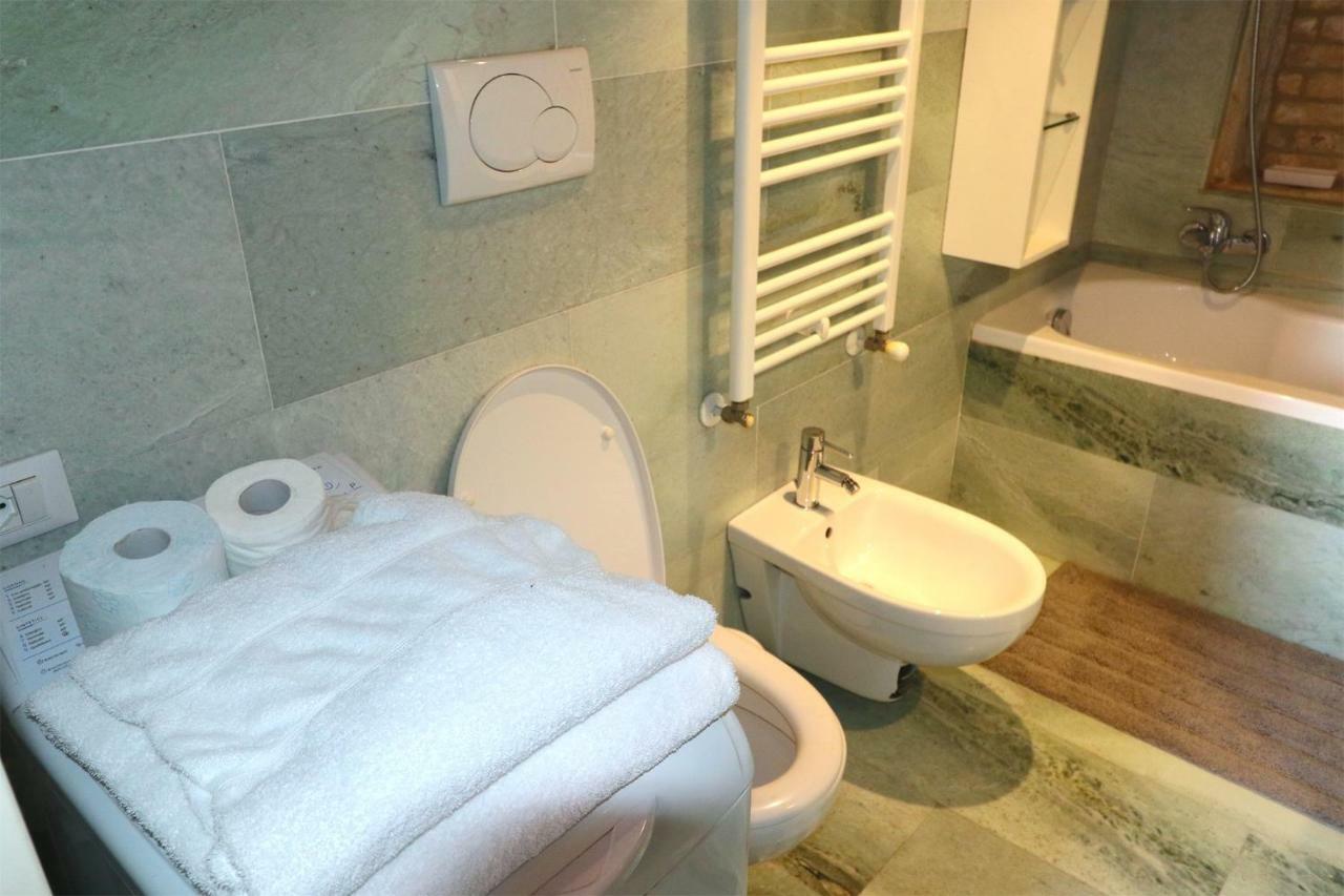 Apartament Al Mezzanino, Palazzo Torniello Wenecja Zewnętrze zdjęcie